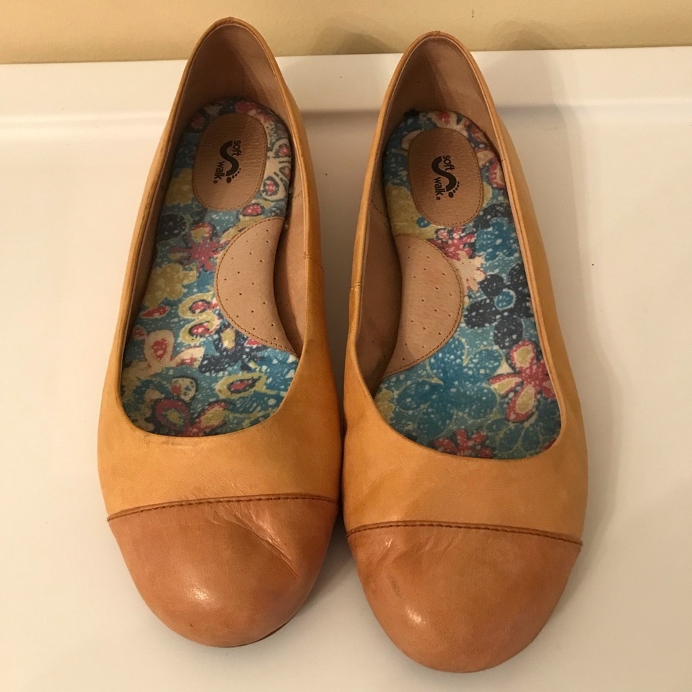 Softwalk Slipon Flats